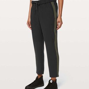 Lululemon On The Fly Pant Woven *Track Stripe